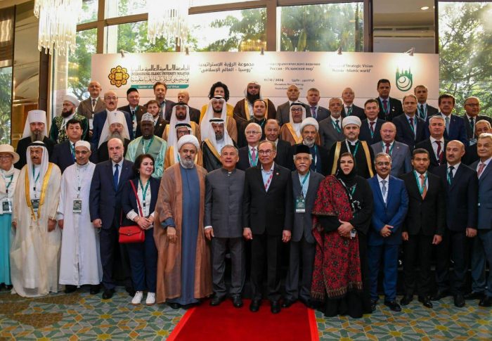 الضاري يؤكد من ماليزيا أهمية تقديم رؤية واضحة لحل المشكلات القائمة في الشرق الأوسط وعلى رأسها قضية فلسطين والعمل الجاد للوصول إلى سلام مستدام