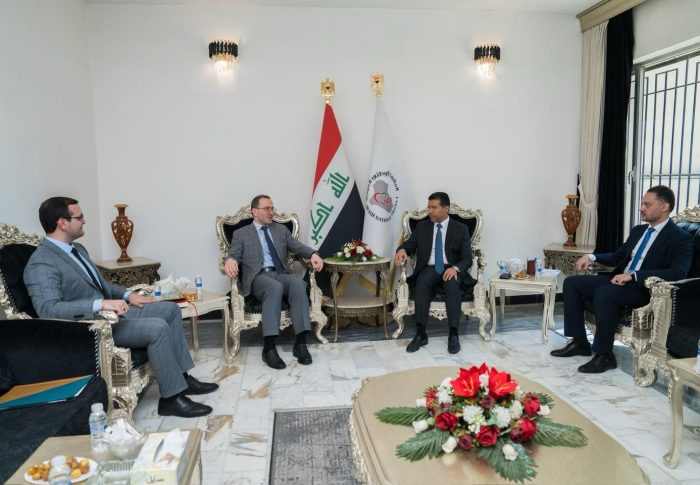 الشيخ جمال الضاري يستقبل السفير الروسي ويبحث معه العلاقات بين بغداد وموسكو