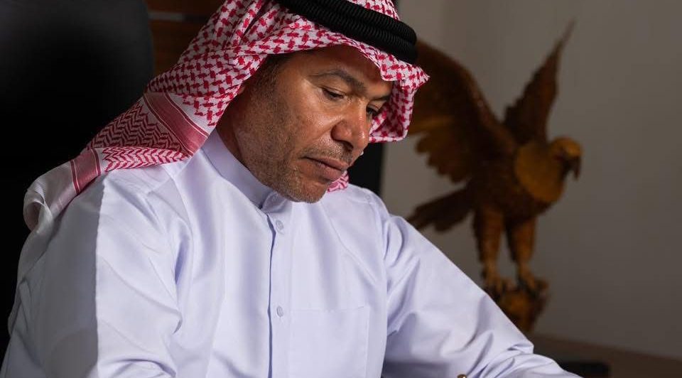 الضاري يستنكر الاعتداءات الإيرانية على دولة الإمارات العربية المتحدة، ويؤكد أن التجاوزات الإيرانية تستوجب موقفاً عربياً حازماً، ولا مكان لفرض الأمر الواقع بالقوة في المنطقة.