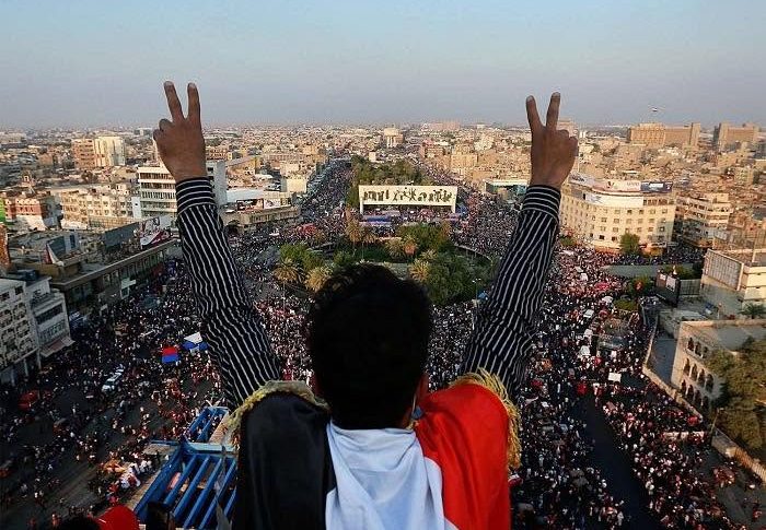الضاري في الذكرى السابعة لثورة تشرين: نؤكد موقفنا الثابت في دعم حق العراقيين في التظاهر السلمي والمطالبة بالتغيير، فلا إصلاح دون مساءلة، ولا استقرار دون إنصاف، ولا شرعية تُكتسب بالشعارات ما لم تُترجم إرادة الشعب إلى أفعال ونتائج ملموسة
