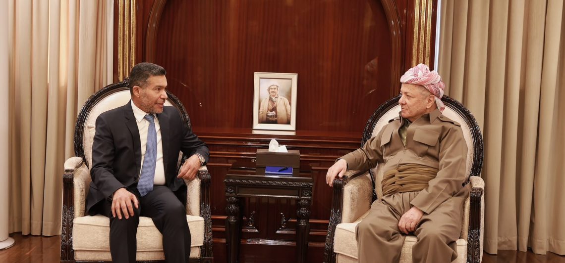 الضاري والبارزاني يؤكدان أهمية تعزيز الحوار والتنسيق بين الأطراف السياسية، ومعالجة القضايا العالقة وفق الأطر الدستورية